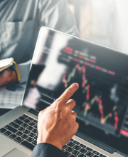 Nifty 16,900 के नीचे फिसला, क्या बड़ी गिरावट के हैं संकेत?
