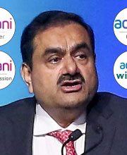 Fitch Ratings ने दिया Adani Group को झटका, सहारा निवेशकों को मिलेंगे पैसे?