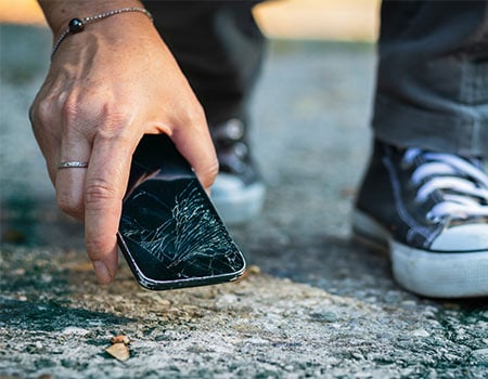 Smartphone Insurance: कैसे कराएं अपने स्मार्टफोन का इंश्योरेंस, जानें कितना होगा खर्च और क्या मिलेंगे फायदे Smartphone Insurance: कैसे कराएं अपने स्मार्टफोन का इंश्योरेंस, जानें कितना होगा खर्च और क्या मिलेंगे फायदे
